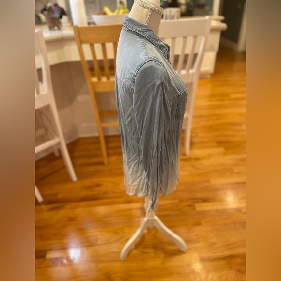 💜 5 for $25 or 3 for $18 Cato blue umbre button down long sleeve shirt - Picture 4 of 8